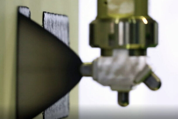 Generates no paint dust diffusion, ensuring 100% of the paint is applied